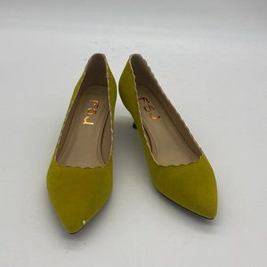 FSJ Chartreuse Suede Kitten Heels - 9, Run Small